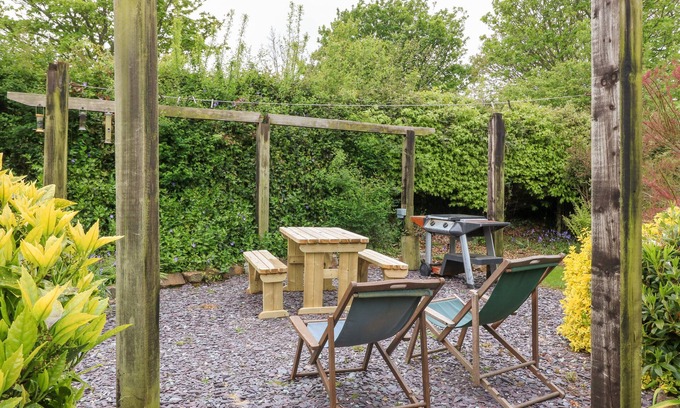 Garn Fadryn Cottage | Glascoed