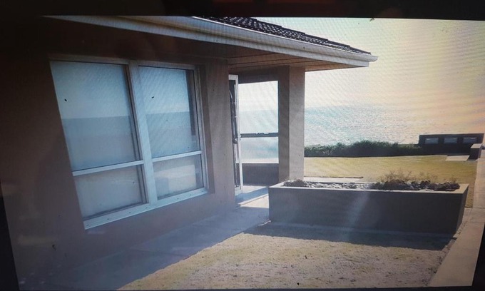 Glenelg South Apartment | Glenelg Shores