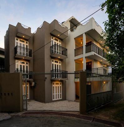 Sri Jayawardenepura Kotte Apartment | Glowing Crescent