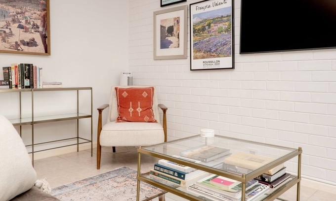 Mosman Park Apartment | Glyde Street Retreat – Stylish 1BR Apartment in Central Mosman Park