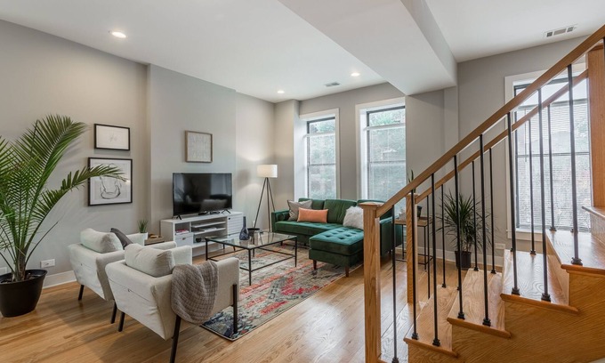 Old Town Apartment | Go Grand in This Massive Old Town Mansion - Sleeps 22! by RedAwning