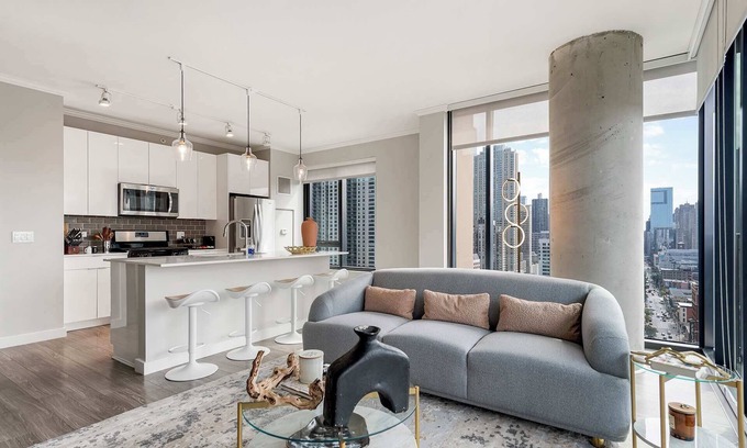 Near North Side Apartment | Gold Coast Luxury: 2BR with Sweeping City Vistas