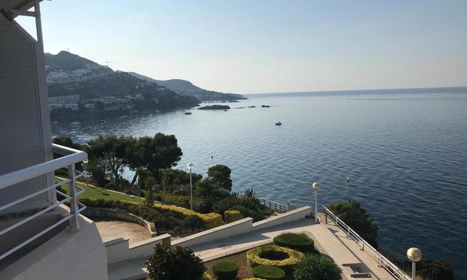 Almadraba-Canyelles Apartment | Golden Bay