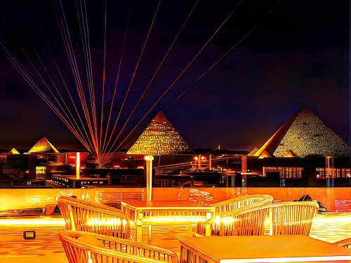 Al Haram Hotel | GOLDEN PYRAMiDS TEMPLE ViEW HOTEL all king rooms with jacuzzi & pyramids view