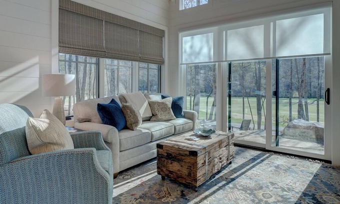 Mineral Bluff Cottage | Golf and Riverfront Cottage | King Bed | Group Availability
