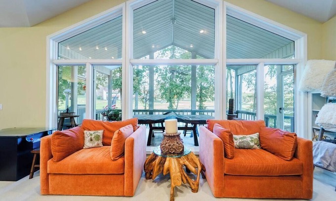 Hot Springs Village House | Golf course home for family, friends and fun!