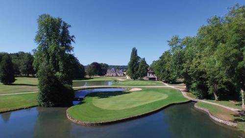 Chaumont-en-Vexin Hotel | Golf de Rebetz- Domaine de Rebetz
