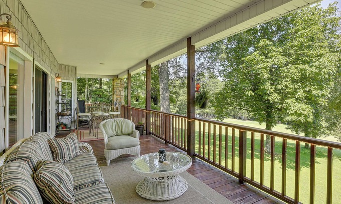 Roaring Gap House | Golf, Hike & Explore: Blue Ridge Mtn Haven w/Deck