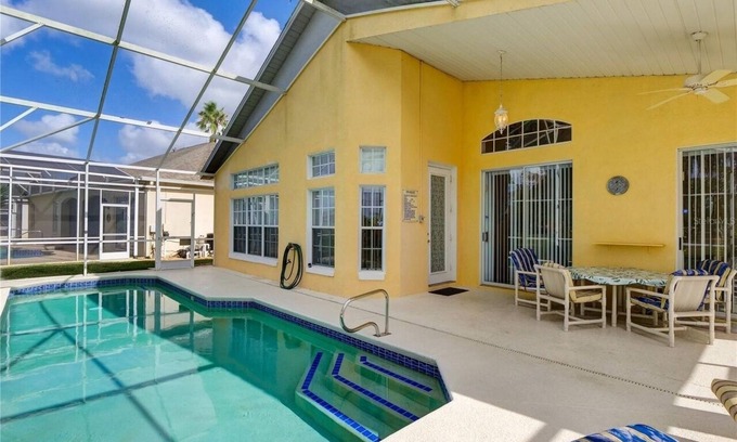 Ridgewood Lakes House | Golf View Stunning Sunsets 3 Bed 2 Bath Pool Villa