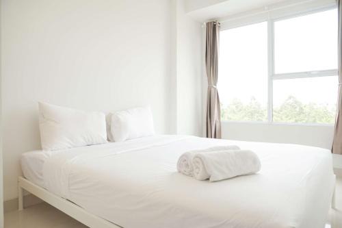 Jakarta Apartment | Good and Comfy 1BR (No Kitchen) at Citra Living Apartment By Travelio