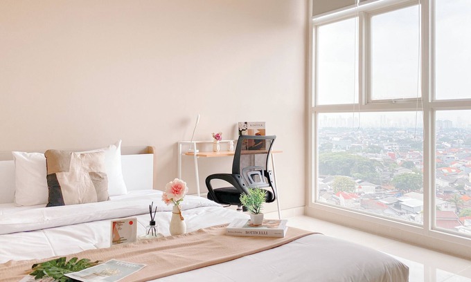 Jakarta Apartment | Good Deal and New Furnished 2BR Ciputra International Apartment