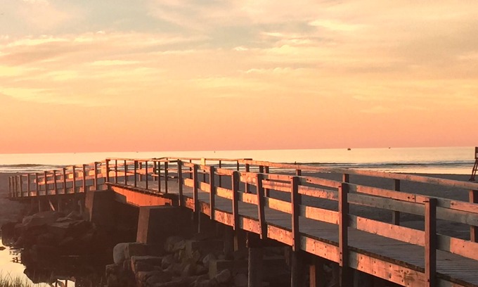 Gloucester House | Good Harbor Beach Retreat ~ Walk to beach, shops, restaurants ~Dog Friendly