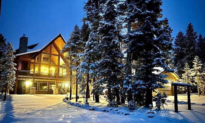 Meadow View Heights Apartment | Good Karma Cabin - Luxury Mountain Retreat