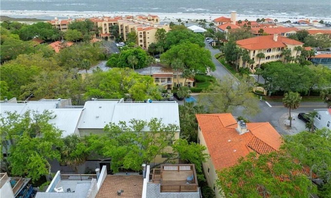 Saint Simons Island House | Gorgeous 4-bedroom townhome, sleeps 12 and only 700 steps to the beach!
