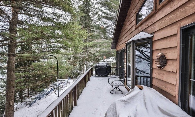 Lake Tomahawk House | Gorgeous 5 bedroom home on Two Sisters Lake with direct snowmobile access!