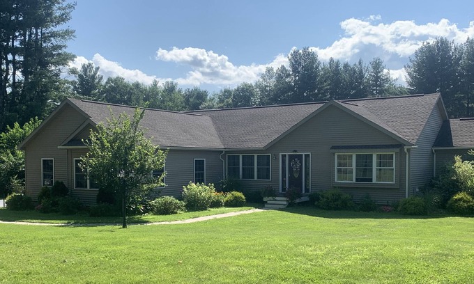 Spencer House | Gorgeous and spacious home