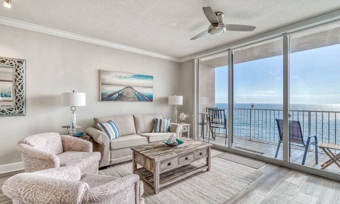 Panama City Beach Resort | Gorgeous, Gulf front master! Nov/Dec dates available!