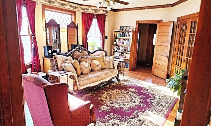 Southeast Omaha House | Gorgeous Historic Victorian Home!