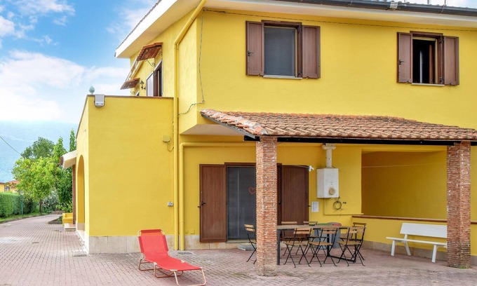 Carano House | Gorgeous home in Carano with kitchen