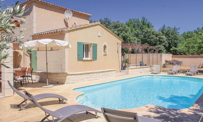 Saint-Didier House | Gorgeous home in Saint Didier