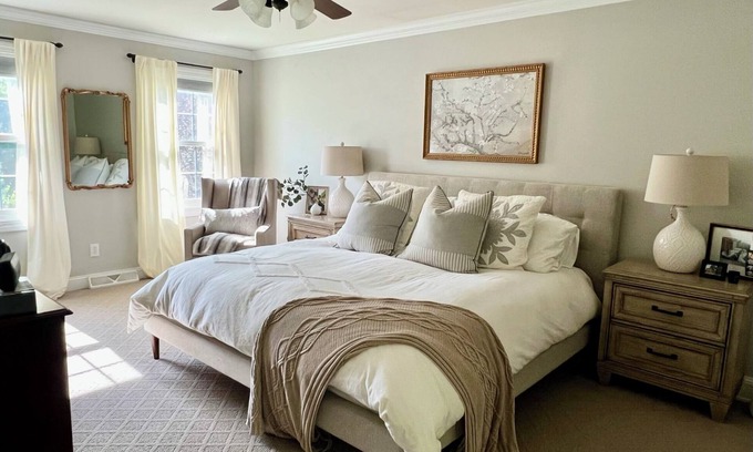 Saratoga Springs House | Gorgeous home close to track- Pool and Lake access