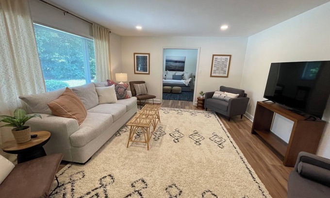 Wilmington House | Gorgeous Home with Saltwater Pool in Midtown