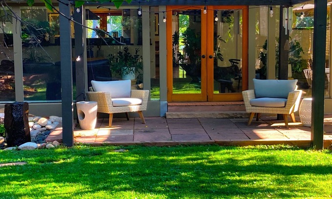 South Boulder House | Gorgeous Modern Zen Retreat - 4BR Boulder Home w/Hot Tub & Trails