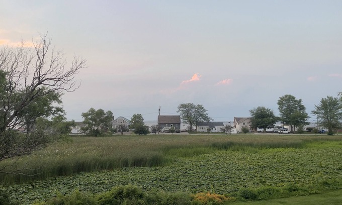 Oak Harbor Condo | Gorgeous view of Lake Erie right at your Doorstep!