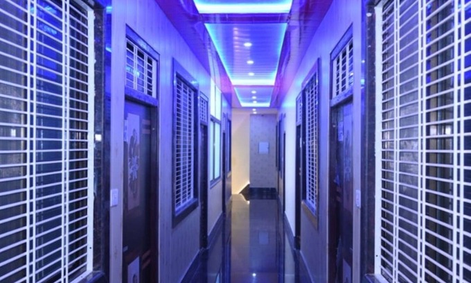 Ayodhya Hotel | Goroomgo Raghunandan Guest House Ayodhya