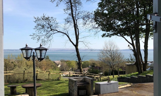 Llanelli Apartment | Gower View - Modern self contained unit with superb sea views
