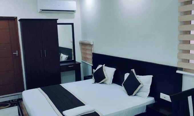 Mamangalam Hotel | Grace Apart Hotel