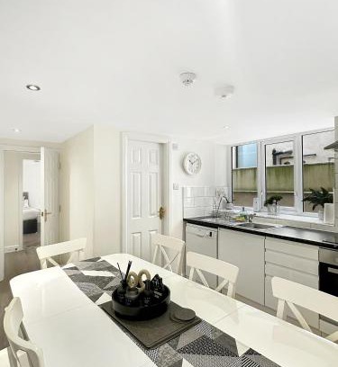 Bispham Apartment | Granada Apartments Queen's Promenade