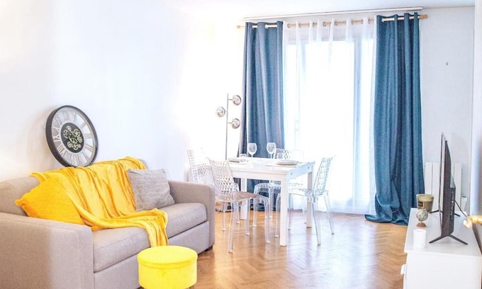 Aubervilliers Apartment | Grand 2 pièces balcon Parking porte PARIS