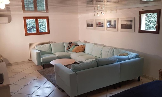 Castelnau-le-Lez Apartment | grand Appartement climatisé avec terrasse et parking