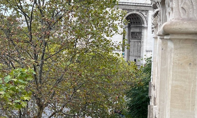 Faubourg-du-Roule Apartment | Grand Appartement Standing Haut de Gamme Dans les Beaux Quartiers de la Capital