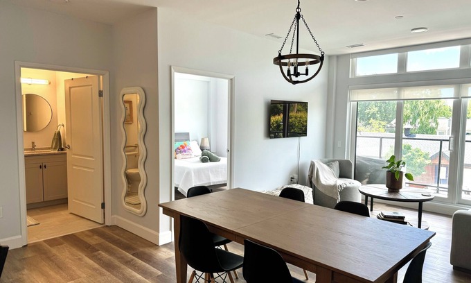 Grand Bend Apartment | Grand Bend Escape Central Luxury - Overlooking Main Street - Walk to Beach