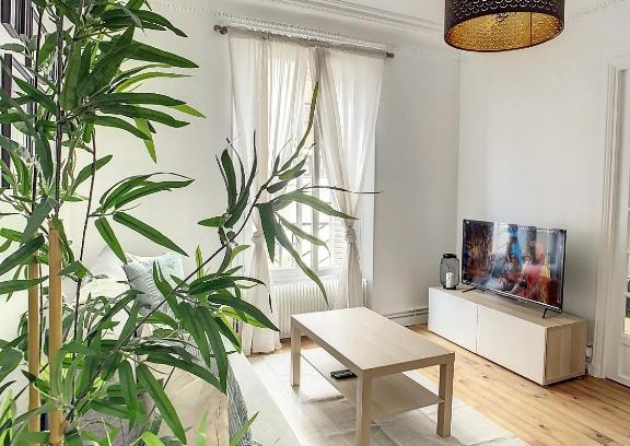 Ivry-port Apartment | Grand Cozy appart - proche métro Paris - spots touristiques