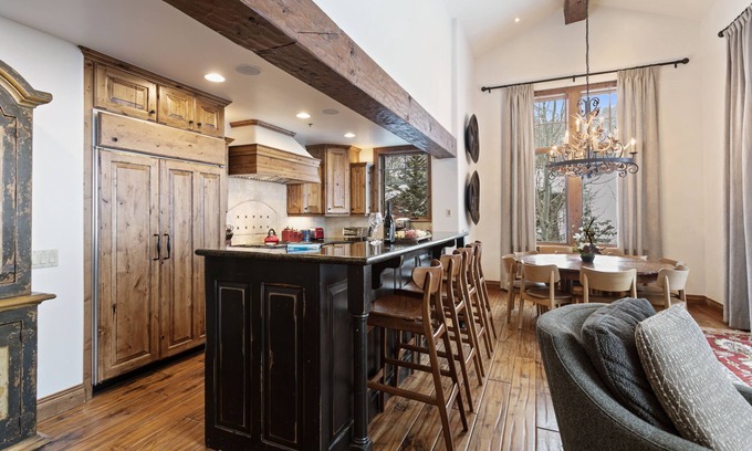 Empire Pass Condo | Grand Lodge - Four Bedroom #405 - Ski-in/ski-out 4 Condo