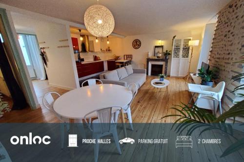 Centre Ville Apartment | Grand logement pour 10 - Proche Halles