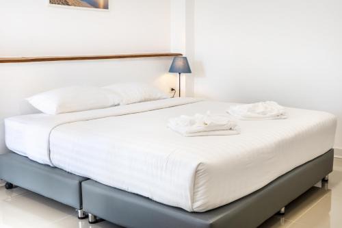 Sattahip Hotel | Grand Sattahip Hotel by BSH