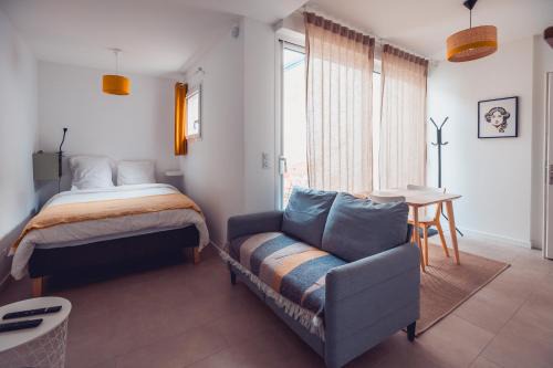 Chateauroux Apartment | Grand studio avec Jardin, Parking gratuit