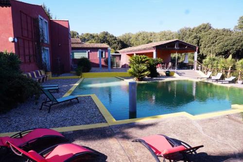 Grans Apartment | Grand studio provençal avec piscine - Domaine Astra, Grans