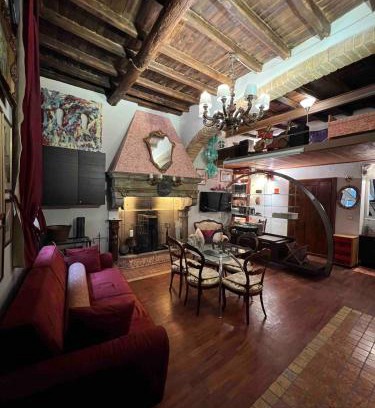 Spoleto Apartment | Grand Tour Suite Home