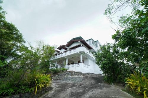 Gomagoda Hotel | Grand View Hotel