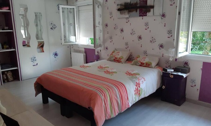 Soulitre House | Grande chambre proche circuit des 24h du Mans