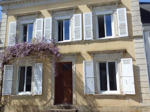 Rouesse-Vasse House | Grande demeure avec parc et WIFI, proche du Mans - FR-1-410-481