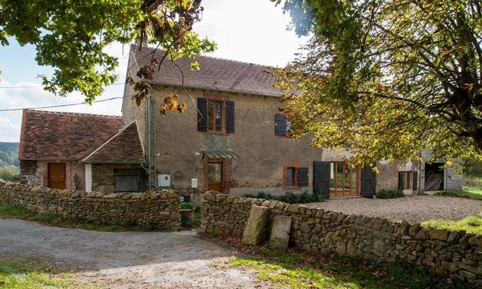Badecon-le-Pin House | Grande Maison avec terrasse et proche rivière en Berry - FR-1-591-13