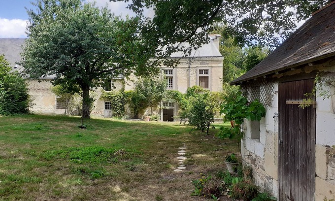 Baune House | Grande Maison en Dépendance D'un Château en Campagne Angevine