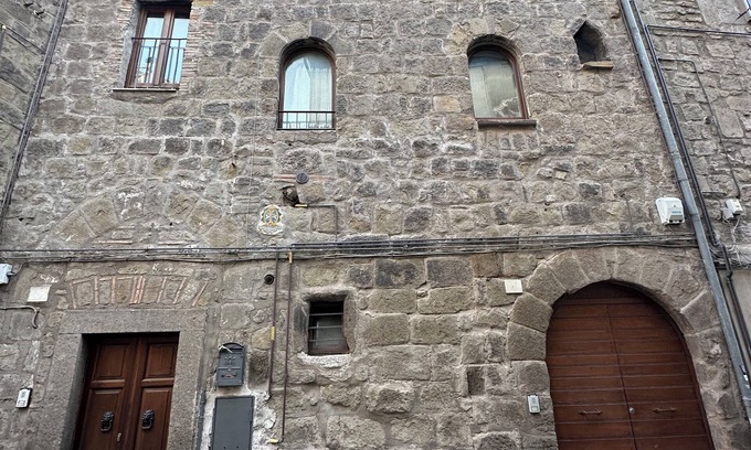 Viterbo Apartment | Grandma Bice's house - Historic attic in the medieval heart of Viterbo