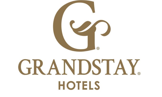 Downtown Apartment | Grandstay Residential Suites Hotel - Sheboygan